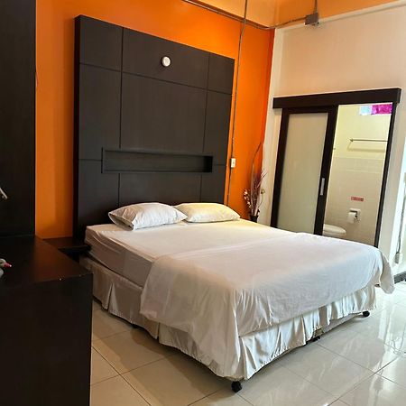 Cozy Place Patong Exterior photo